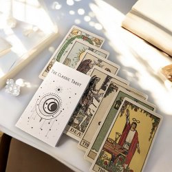THE CLASSIC TAROT