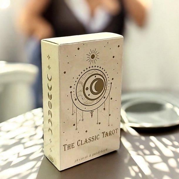 THE CLASSIC TAROT