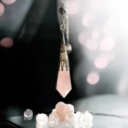 BETAGENDE ROSAKVARTS PENDUL