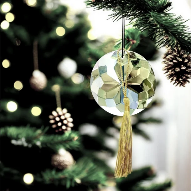 GLITRENDE PRISME MED KVAST