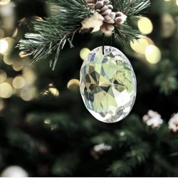 GLITRENDE PRISME MED KVAST