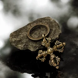 KRAFTFULDT VAJRA NGLEVEDHNG